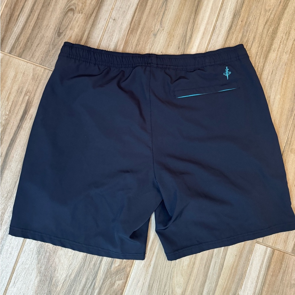 LRD Performance Mens Shorts Size Large NWOT